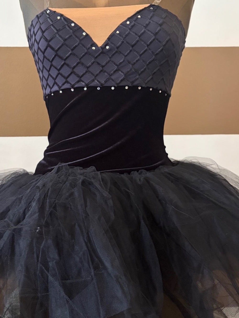 🖤✨ Luxury Black Jeweled Tutu – Size Medium | Elegant • Dramatic • Show-Stopping